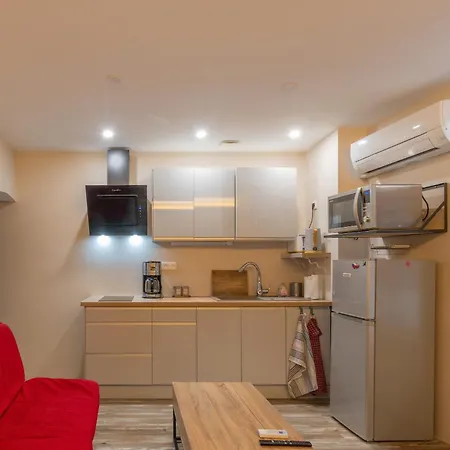 Batiment Les Iris Apartment *