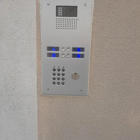 Batiment Les Iris Apartamento