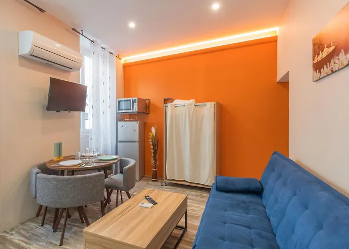 Batiment Les Iris Apartment *